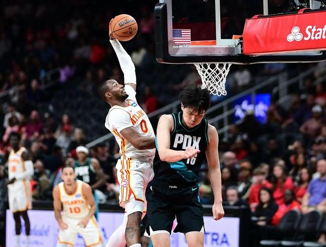 老鹰11连胜成黑马 王者格局或被打破